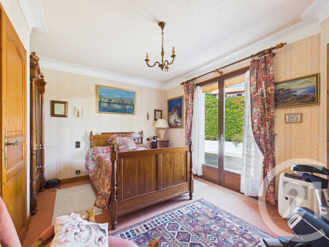 maison à vendre - 7 pièces - 177.0 m2 - VILLEFRANQUE - 64 - AQUITAINE - Century 21 Agence Les Alizés