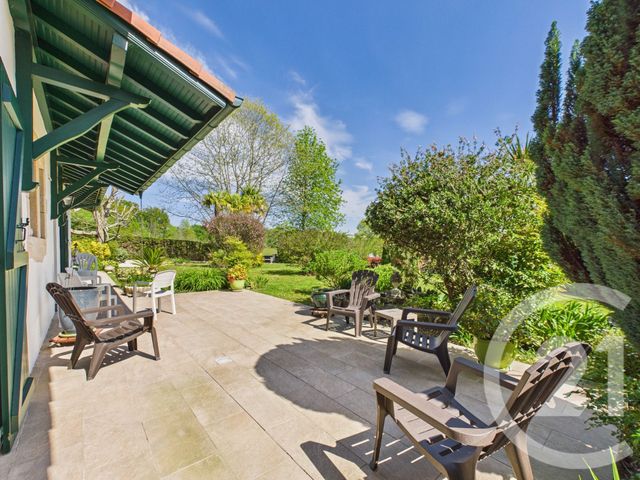 maison à vendre - 7 pièces - 177.0 m2 - VILLEFRANQUE - 64 - AQUITAINE - Century 21 Agence Les Alizés