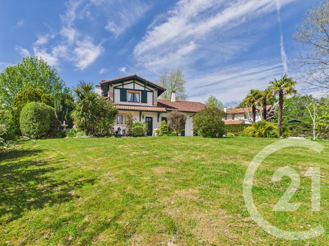 maison à vendre - 7 pièces - 177.0 m2 - VILLEFRANQUE - 64 - AQUITAINE - Century 21 Agence Les Alizés
