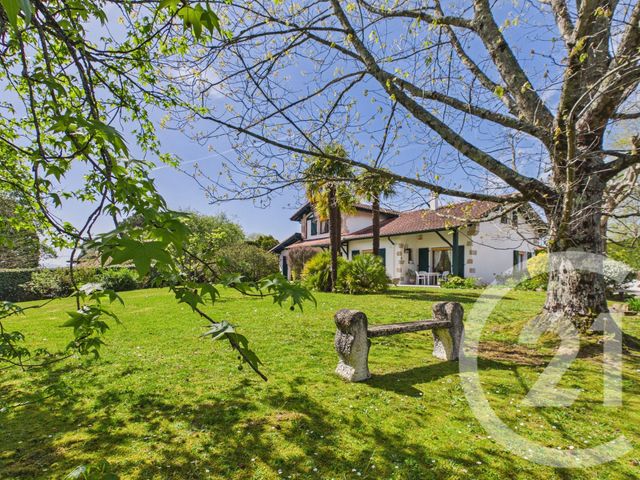 maison à vendre - 7 pièces - 177.0 m2 - VILLEFRANQUE - 64 - AQUITAINE - Century 21 Agence Les Alizés