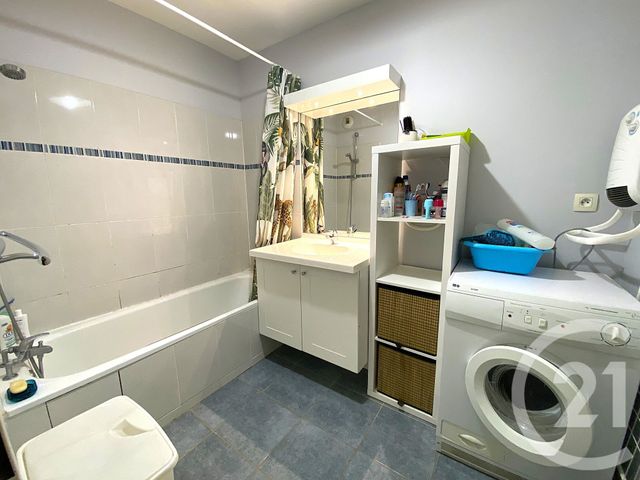 Appartement F2 à vendre - 2 pièces - 40.76 m2 - CAMBO LES BAINS - 64 - AQUITAINE - Century 21 Agence Les Alizés