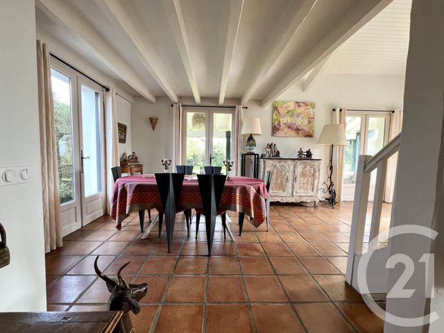 maison à vendre - 5 pièces - 135.06 m2 - USTARITZ - 64 - AQUITAINE - Century 21 Agence Les Alizés