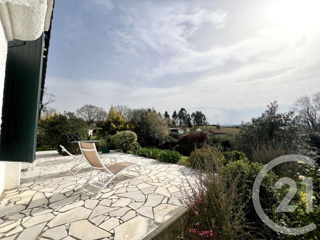 maison à vendre - 5 pièces - 135.06 m2 - USTARITZ - 64 - AQUITAINE - Century 21 Agence Les Alizés