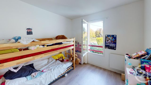 Appartement T3 à vendre - 3 pièces - 64.0 m2 - USTARITZ - 64 - AQUITAINE - Century 21 Agence Les Alizés