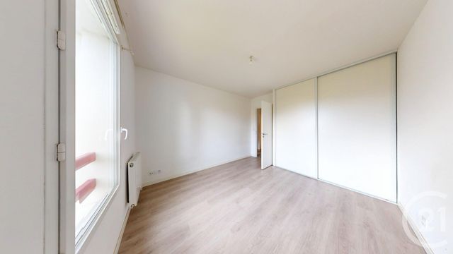 Appartement T3 à vendre - 3 pièces - 64.0 m2 - USTARITZ - 64 - AQUITAINE - Century 21 Agence Les Alizés