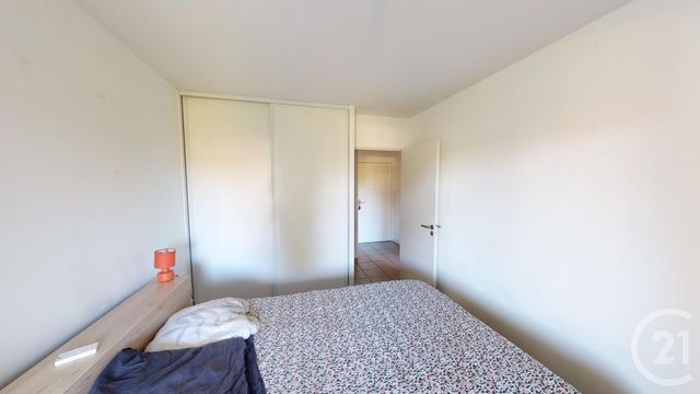 Appartement T3 à vendre - 3 pièces - 64.0 m2 - USTARITZ - 64 - AQUITAINE - Century 21 Agence Les Alizés