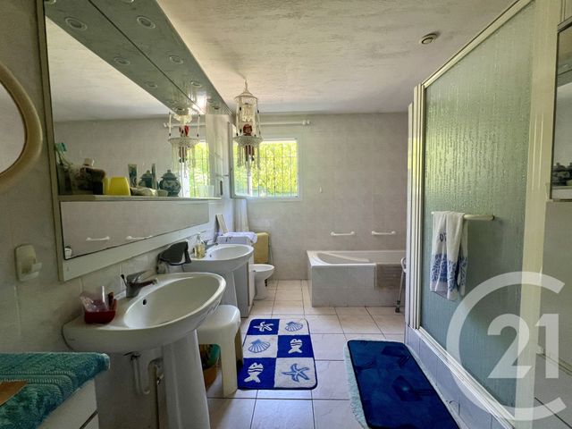 maison à vendre - 5 pièces - 151.33 m2 - USTARITZ - 64 - AQUITAINE - Century 21 Agence Les Alizés