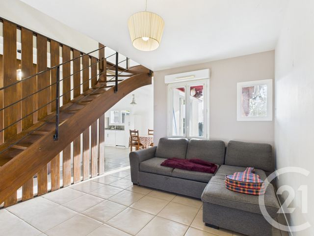 maison à vendre - 4 pièces - 91.0 m2 - USTARITZ - 64 - AQUITAINE - Century 21 Agence Les Alizés