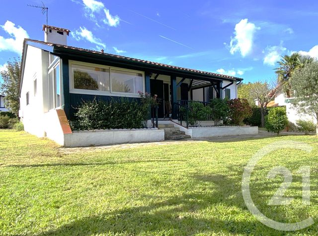 maison à vendre - 5 pièces - 120.0 m2 - USTARITZ - 64 - AQUITAINE - Century 21 Agence Les Alizés