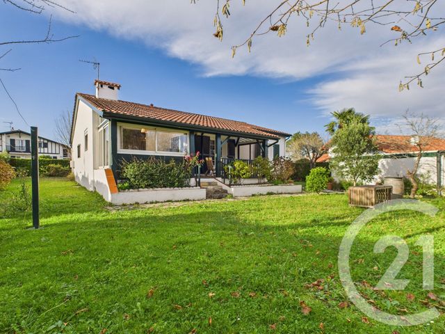 maison à vendre - 5 pièces - 120.0 m2 - USTARITZ - 64 - AQUITAINE - Century 21 Agence Les Alizés
