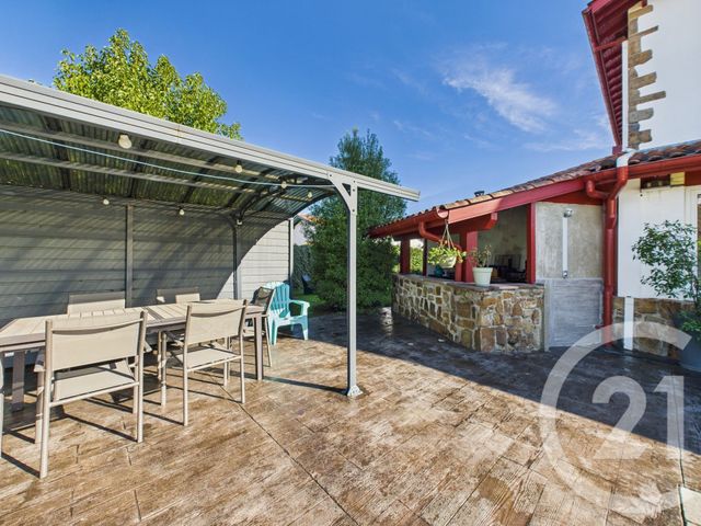 maison à vendre - 7 pièces - 234.5 m2 - JATXOU - 64 - AQUITAINE - Century 21 Agence Les Alizés