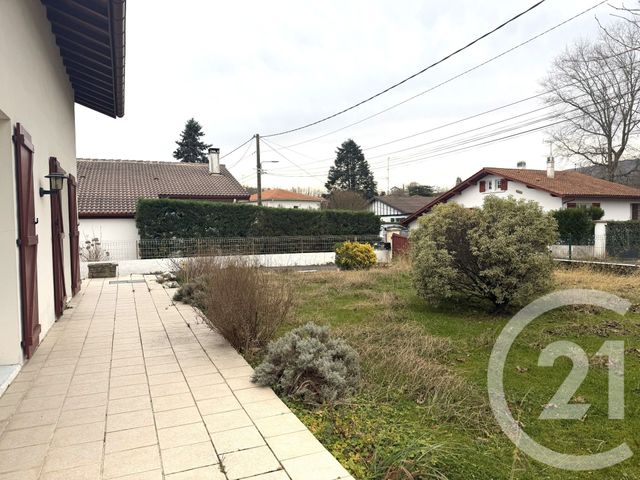 maison à louer - 4 pièces - 142.0 m2 - CAMBO LES BAINS - 64 - AQUITAINE - Century 21 Agence Les Alizés