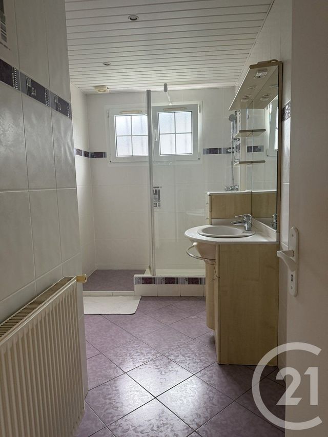 maison à louer - 4 pièces - 142.0 m2 - CAMBO LES BAINS - 64 - AQUITAINE - Century 21 Agence Les Alizés