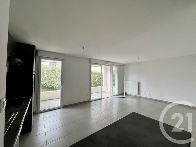 Appartement T3 à vendre - 3 pièces - 61.83 m2 - USTARITZ - 64 - AQUITAINE - Century 21 Agence Les Alizés