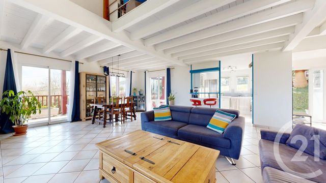 maison à vendre - 6 pièces - 146.14 m2 - VILLEFRANQUE - 64 - AQUITAINE - Century 21 Agence Les Alizés