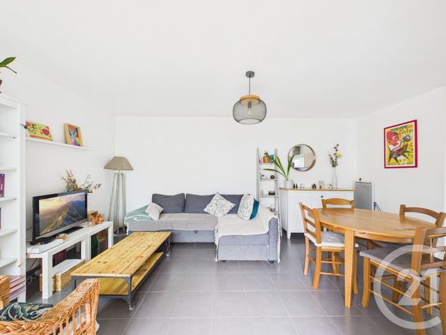 Appartement T2 à vendre - 2 pièces - 46.92 m2 - LARRESSORE - 64 - AQUITAINE - Century 21 Agence Les Alizés