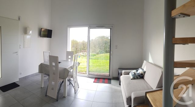 Appartement T2 à louer - 2 pièces - 39.0 m2 - USTARITZ - 64 - AQUITAINE - Century 21 Agence Les Alizés
