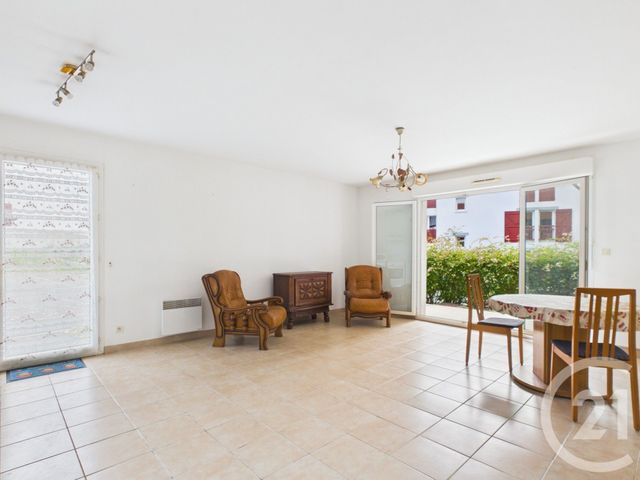 Appartement F3 à vendre LARRESSORE