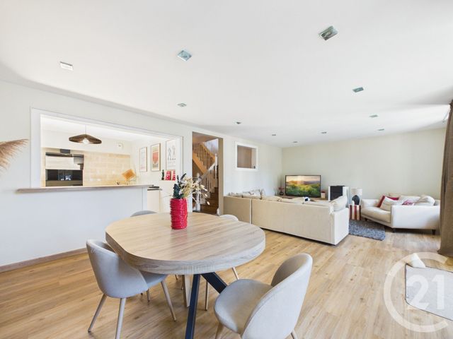 maison à louer - 6 pièces - 148.31 m2 - USTARITZ - 64 - AQUITAINE - Century 21 Agence Les Alizés